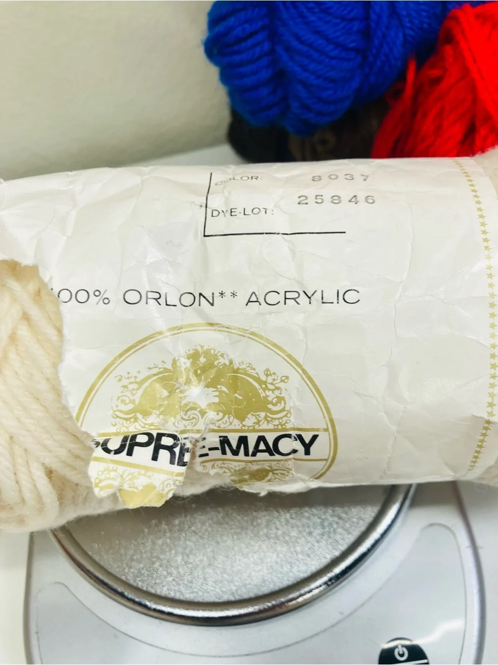 🐱 🐶. ~1.7oz Tagged and Untagged Vintage Yarn Skeins